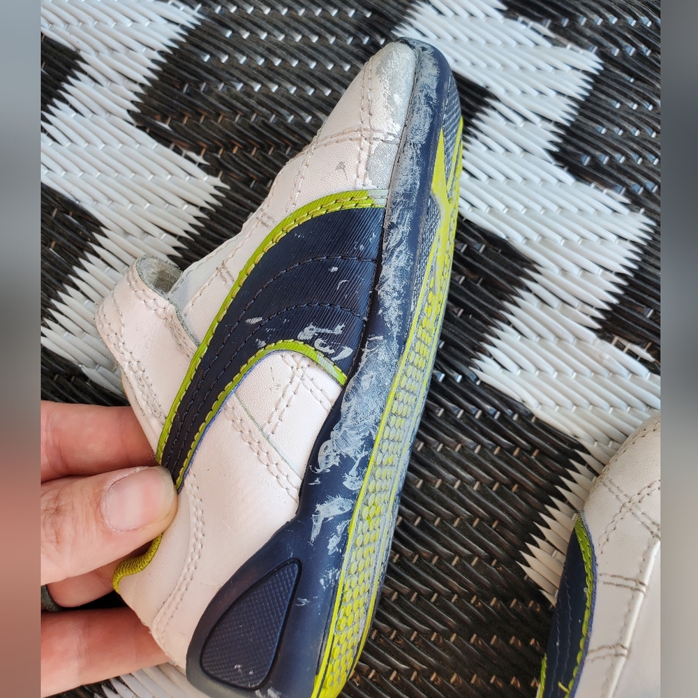 Puma size 7! - Picture 5 of 6